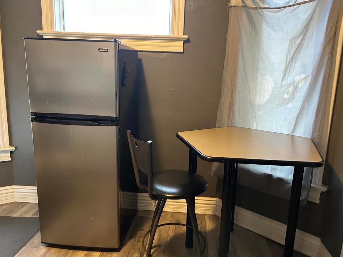 Maryland Homestay In Winnpeg Downtown 温尼伯 外观 照片
