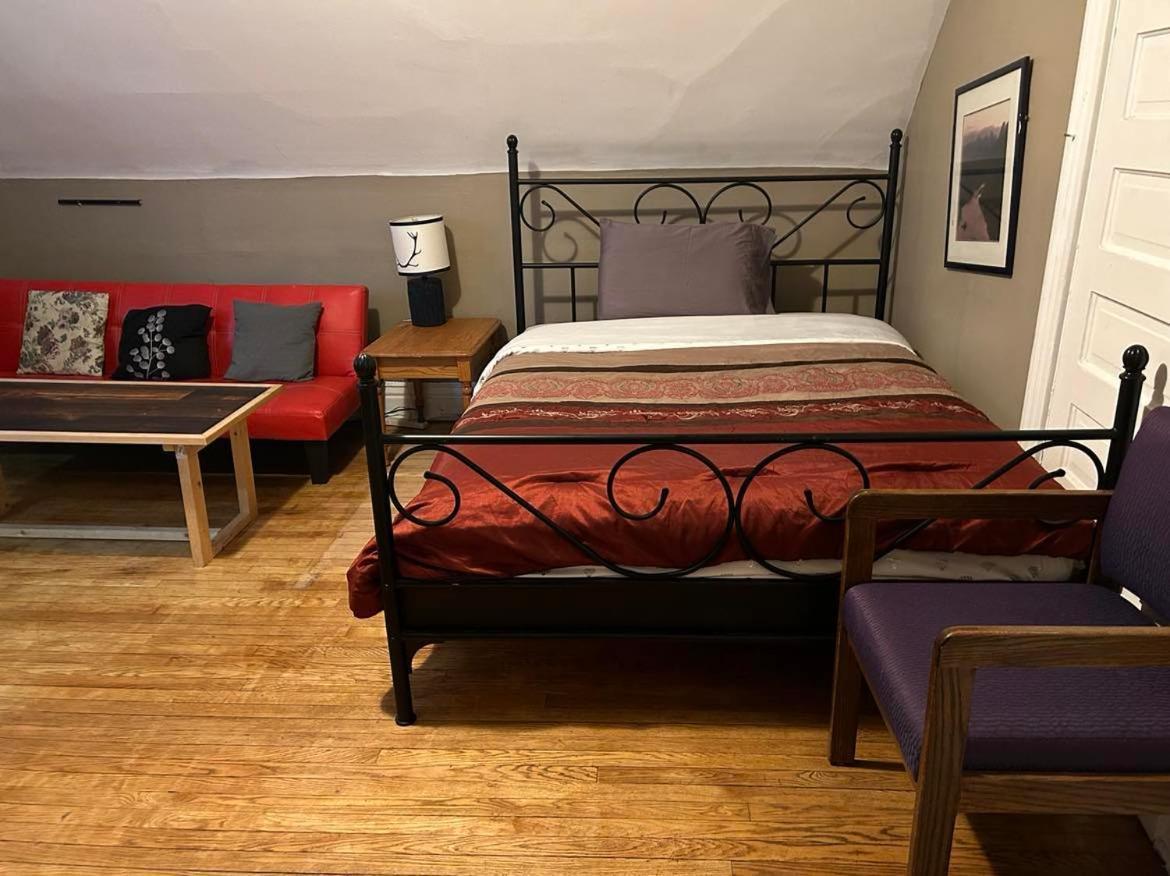 Maryland Homestay In Winnpeg Downtown 温尼伯 外观 照片